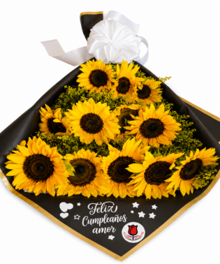 Ramo de 12 girasoles con papel decorativo