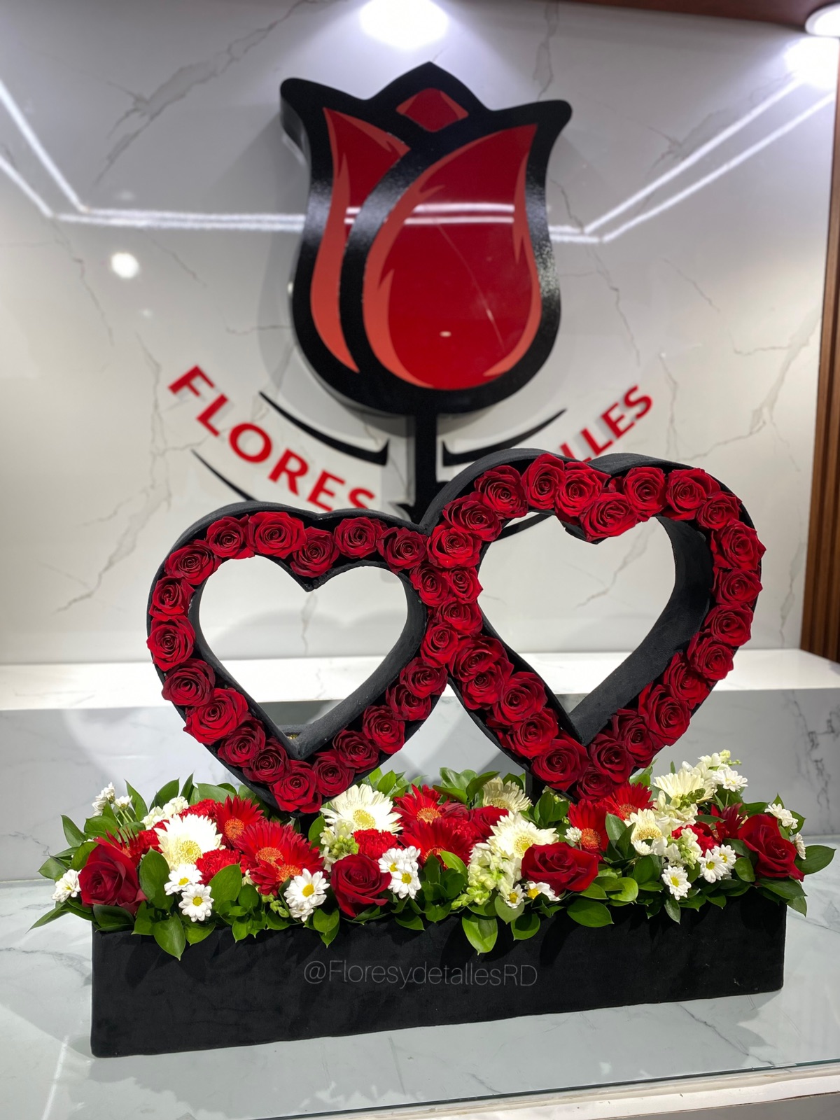 Doble corazón rosas importadas - 3 de imagen